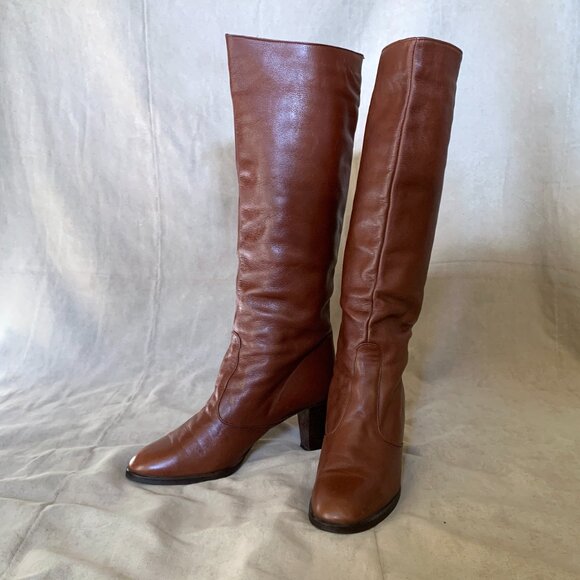 VINTAGE 1970s Sophisticates Brown Heeled Knee High Boots Women's Size 7 Pull On - Picture 2 of 10